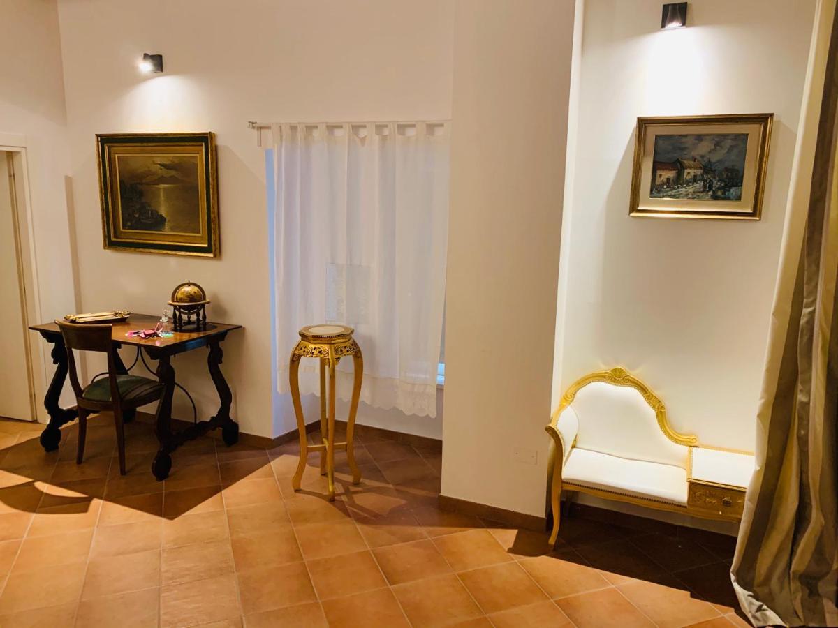 La Casa Di Ago Appartement LʼAquila Buitenkant foto