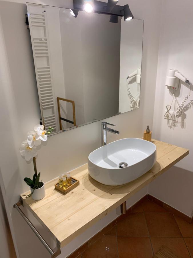 La Casa Di Ago Appartement LʼAquila Buitenkant foto