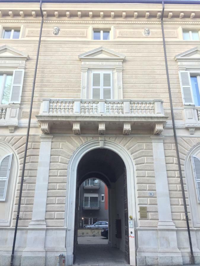 La Casa Di Ago Appartement LʼAquila Buitenkant foto